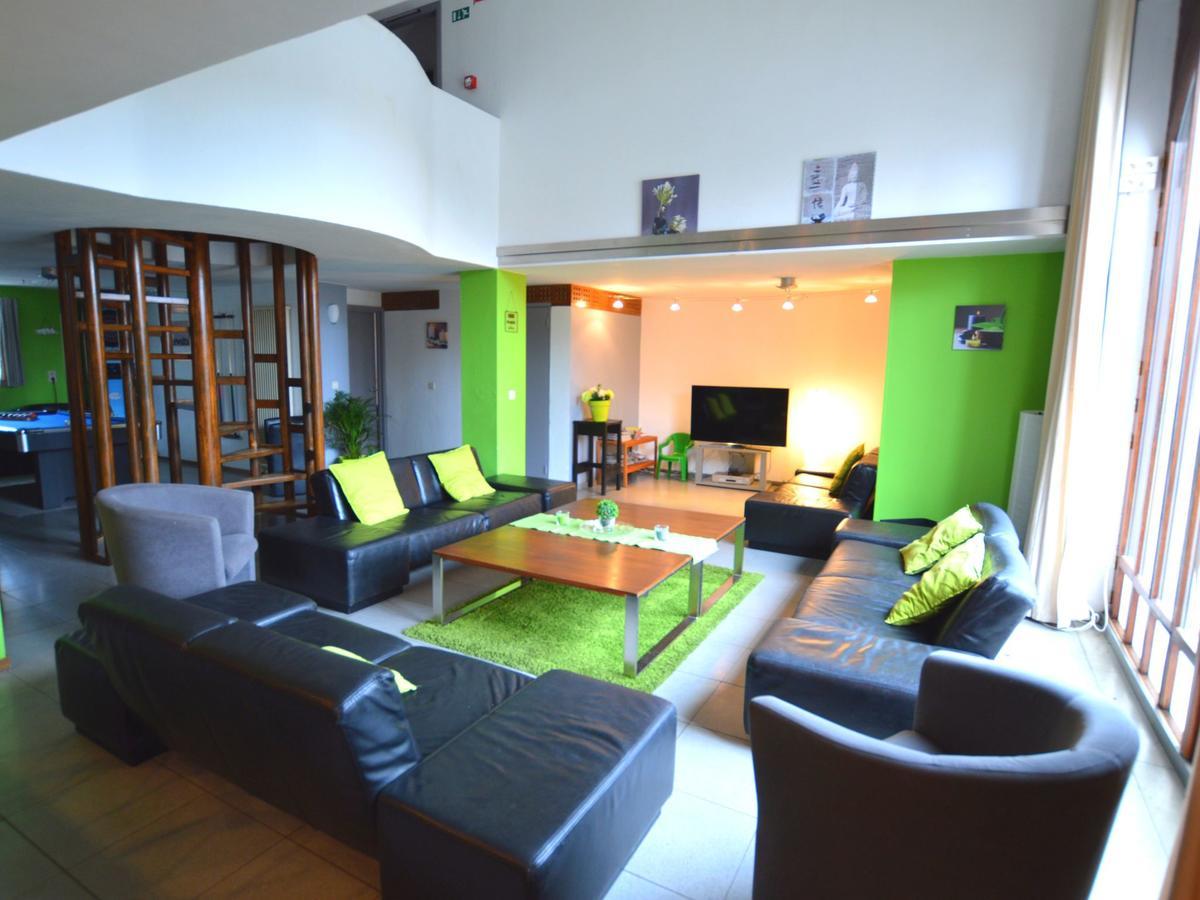 Charming Farmhouse In Waimes With Pool Eksteriør bilde
